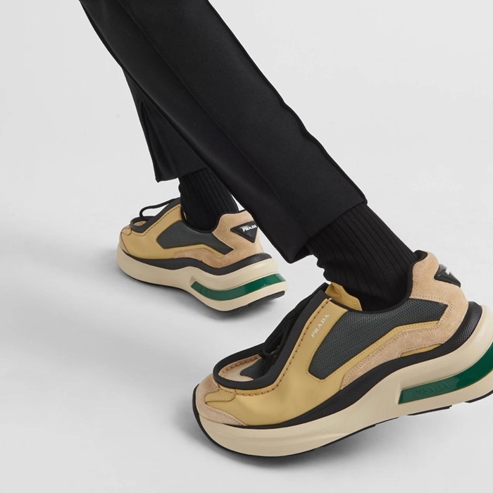 プラダメンズイエロースニーカーr805