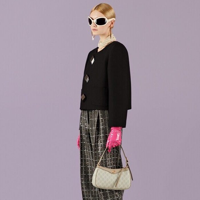 グッチレディースベージュオフィディアu1122