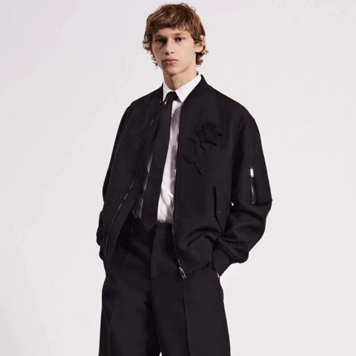 ヴァレンティノメンズブラックジャケットl327