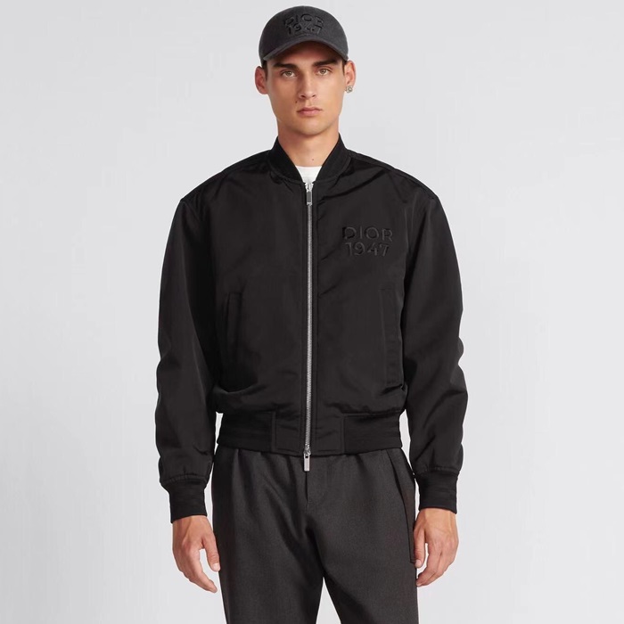 ディオールメンズブラックダウンジャケットi863