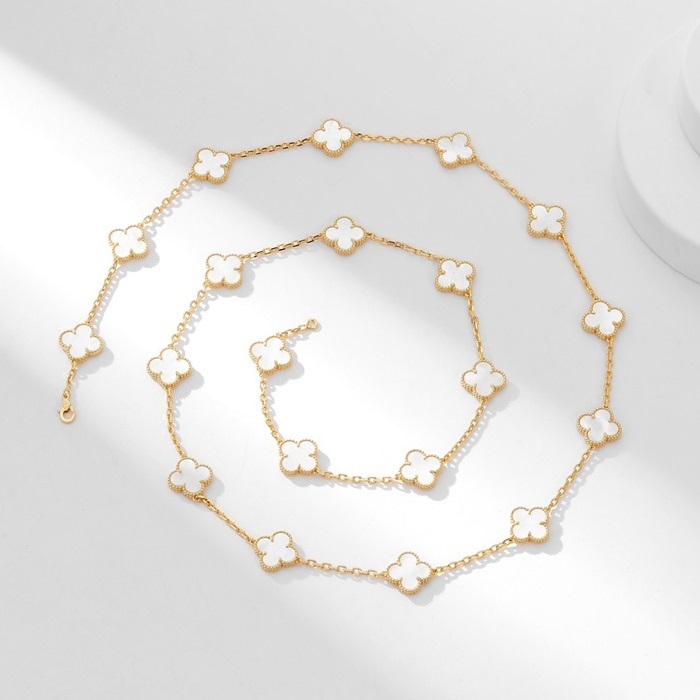 ヴァンクリーフ＆アーペルレディースホワイトネックレスc376