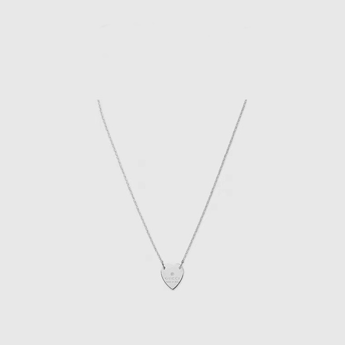 グッチレディースホワイトネックレスc388