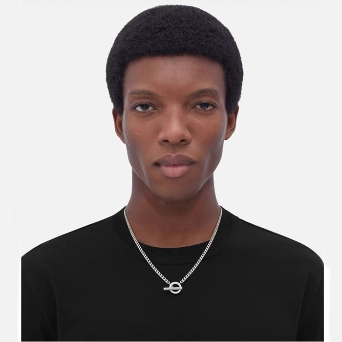 ボッテガヴェネタユニセックスホワイトゴールドネックレスc556