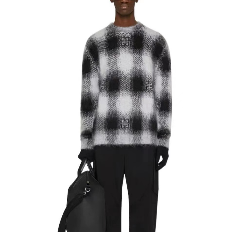 ジバンシィメンズブラッククルーネックニットi352