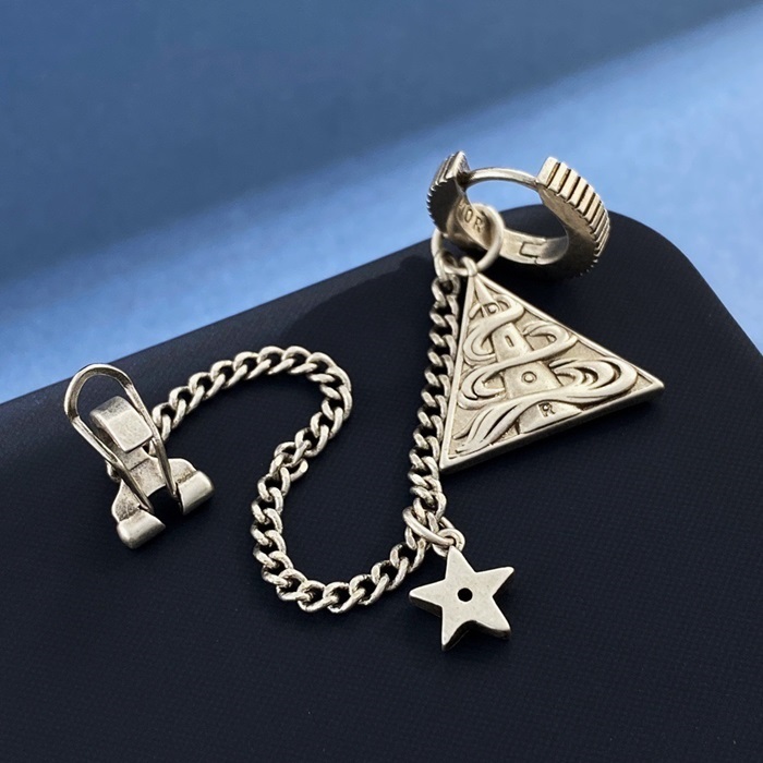 ディオールレディースゴールドピアスc745