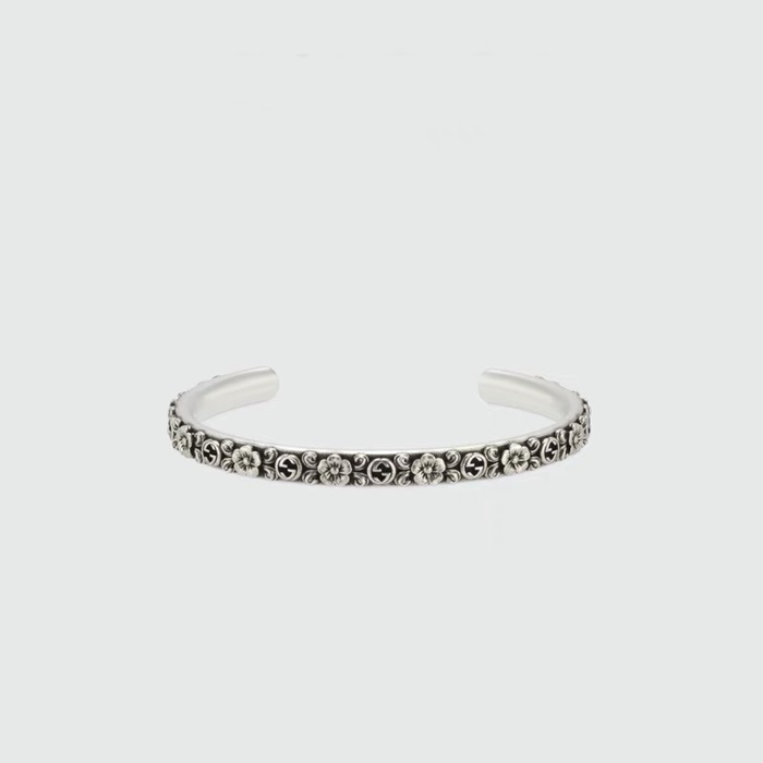 グッチユニセックスブラックブレスレットc811