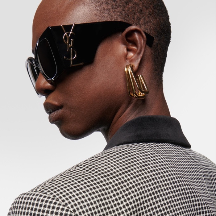 サンローランレディースゴールドピアスc878