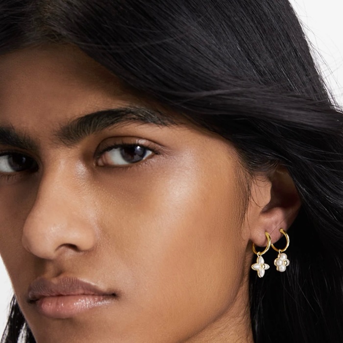 ルイヴィトンレディースゴールドピアスc970