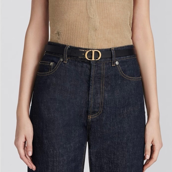 ディオールレディースモンテーニュベルトe07