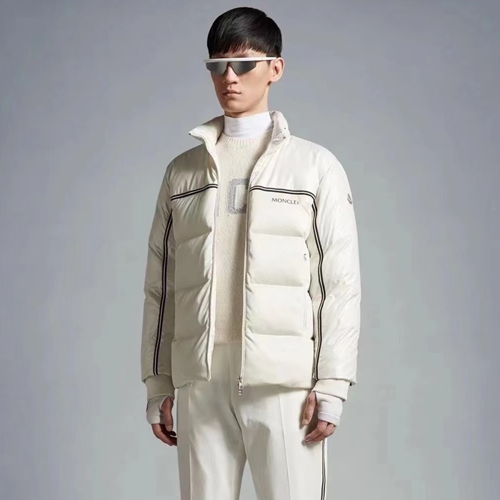 モンクレールメンズダウンパディングl74