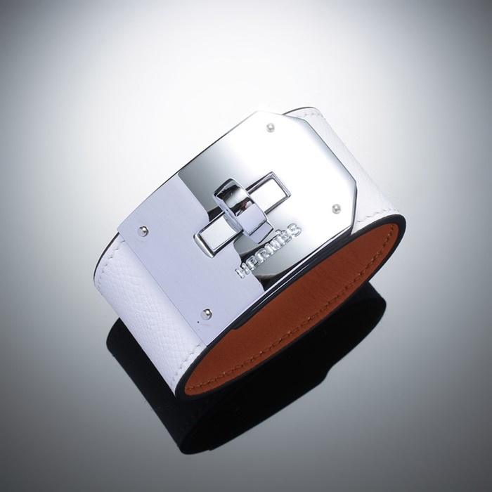 エルメスレディースゴールドブレスレットc1170