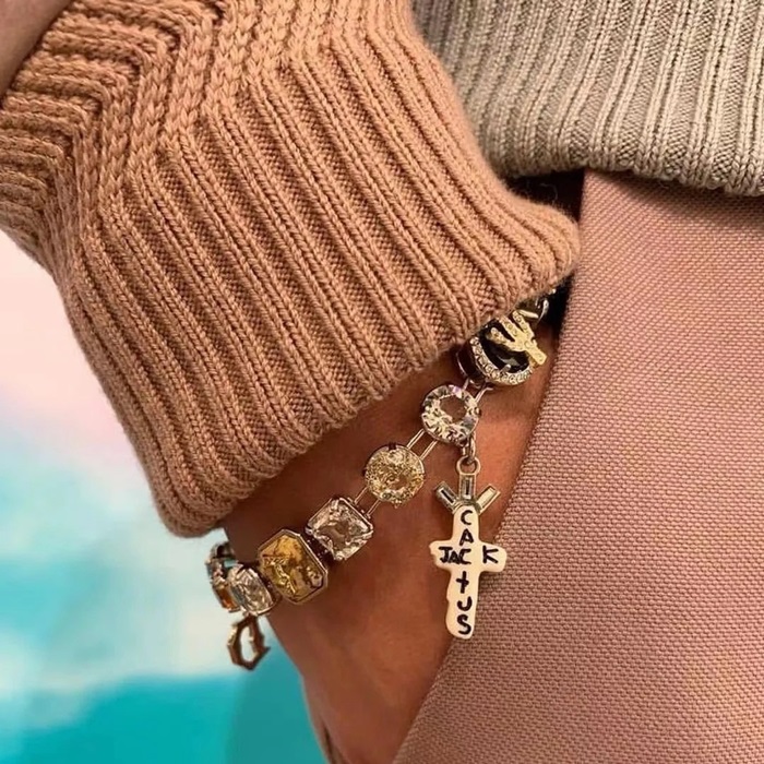 ディオールレディースゴールドブレスレットc1272