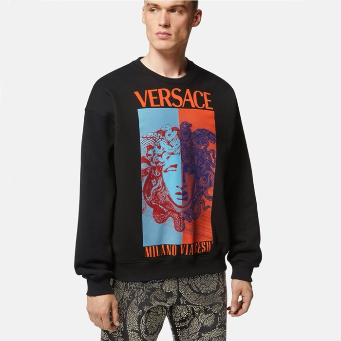 ヴェルサーチェメンズブラッククルーネックスウェットシャツe140