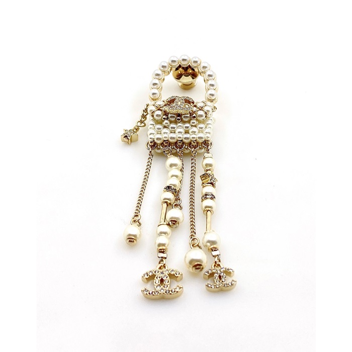 シャネルレディースゴールドブローチc1320