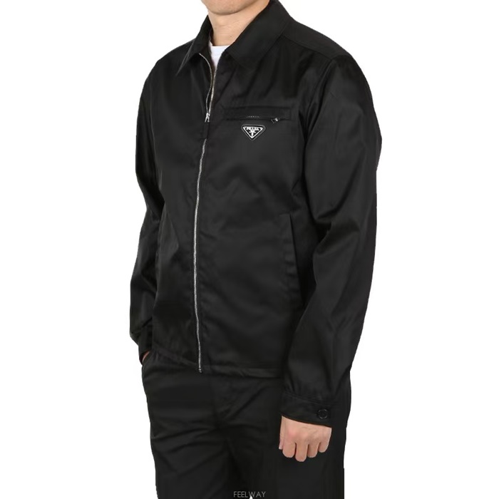 プラダメンズブラックジャケットc17