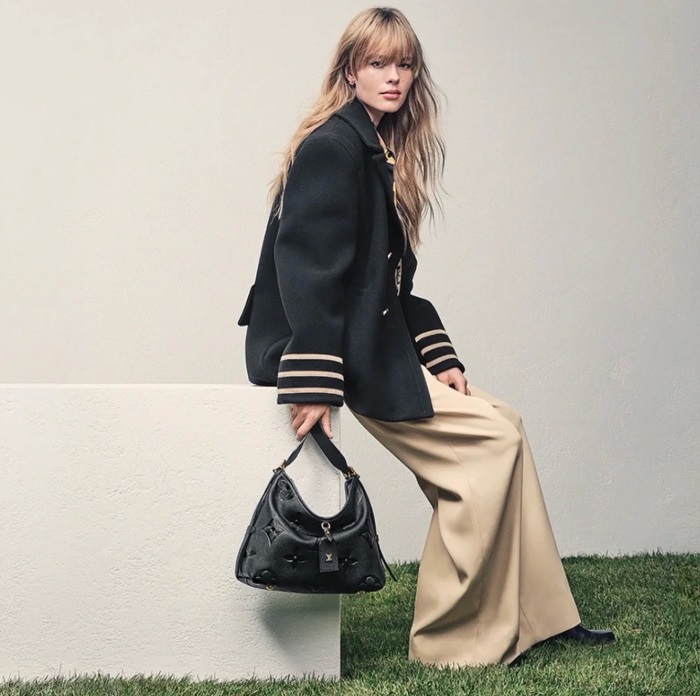 ルイヴィトンレディースブラックキャリーオールb12