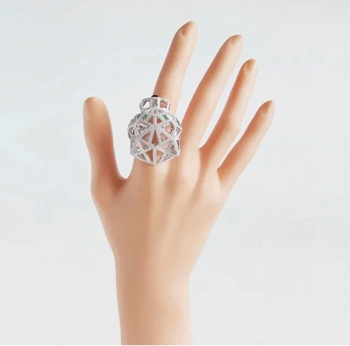 カルティエレディースホワイトゴールドリングc1348