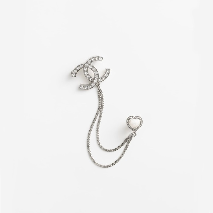 シャネルレディースゴールドブローチc1447