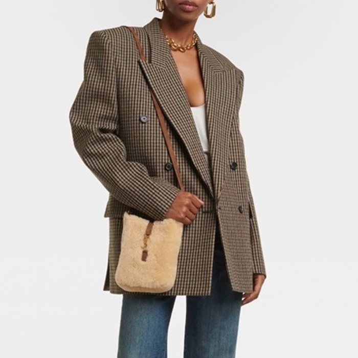 サンローランレディースアイボリーショルダーバッグb140