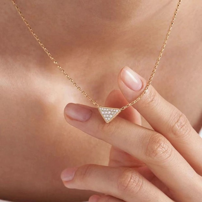 プラダレディースゴールドネックレスc1519