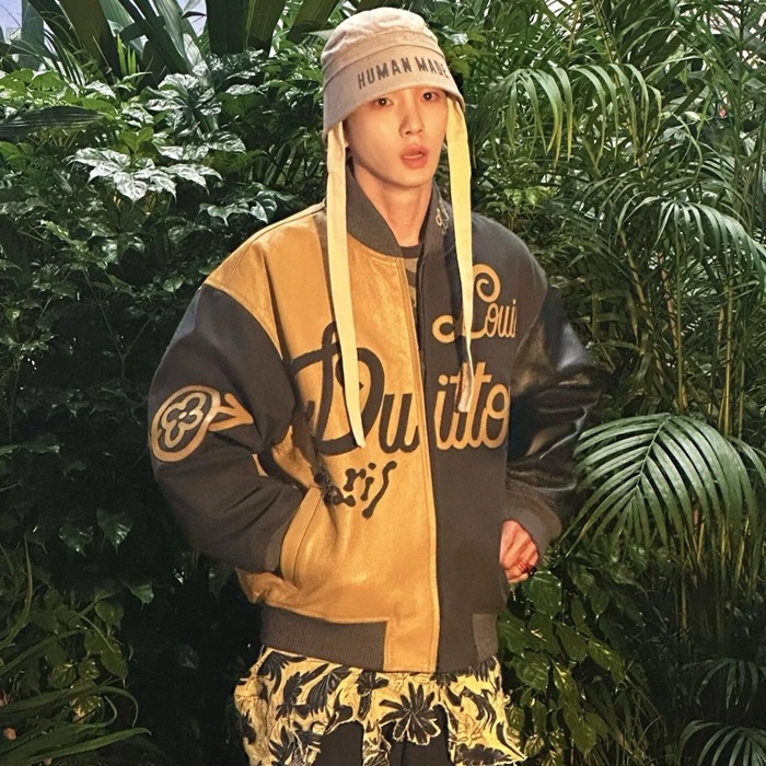 ルイヴィトンメンズブラックジャケットc56