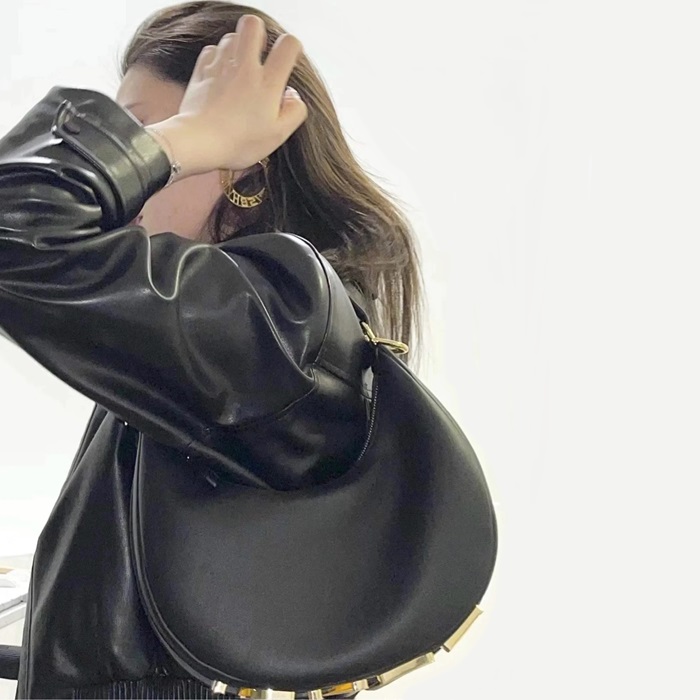 ェンディレディースブラックグラフィバッグb199