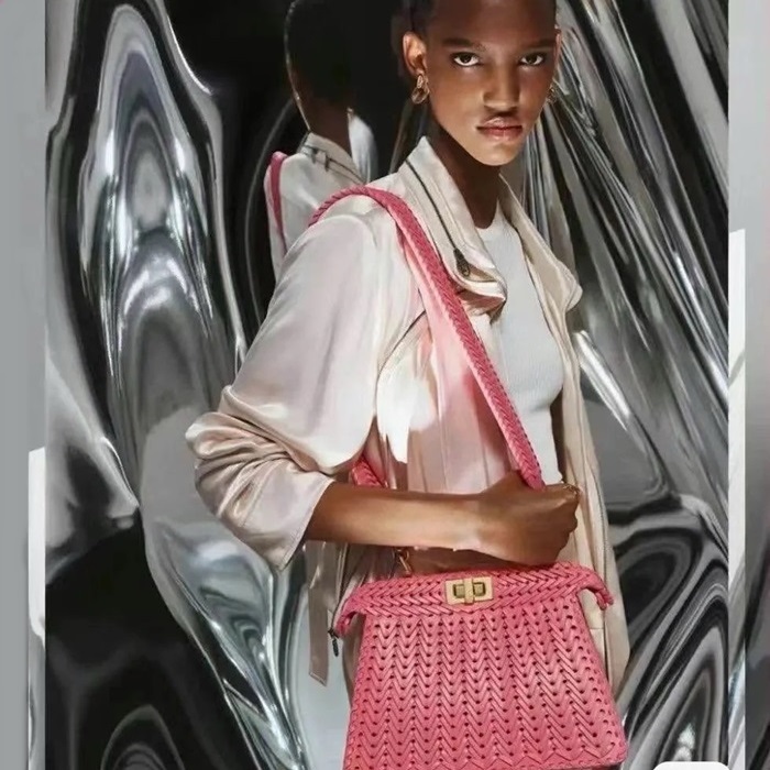 ェンディレディースピンクピーカブーバッグb230