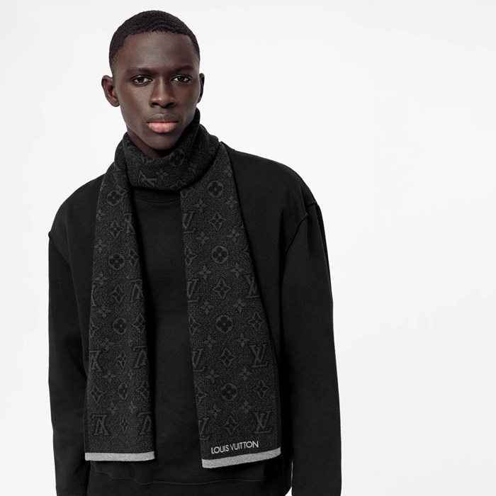 ルイヴィトンメンズブラックマフラーc1611