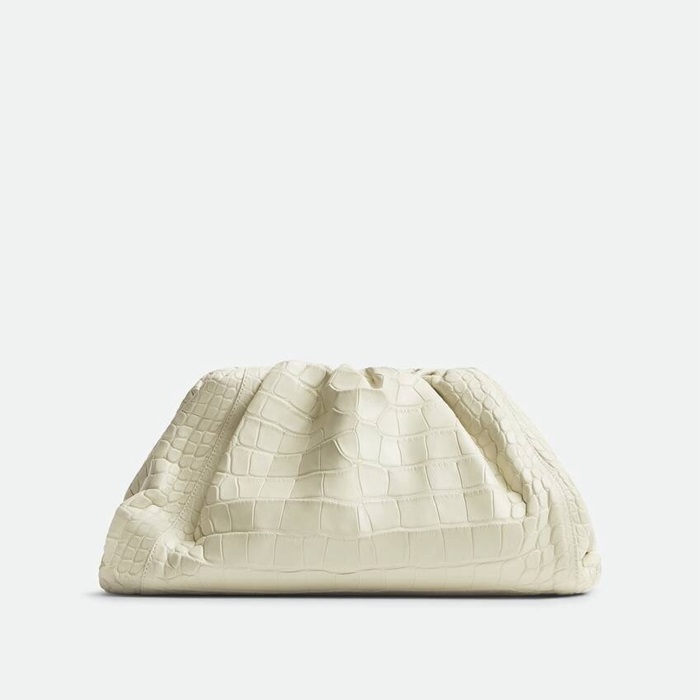 ボッテガヴェネタレディースホワイトまんじゅうバッグb610