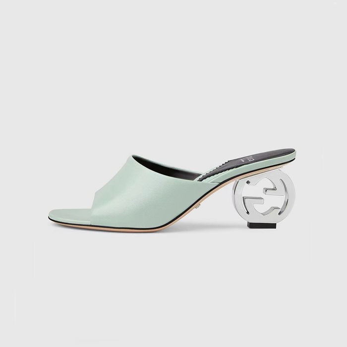 グッチレディースブルーサンダルs21