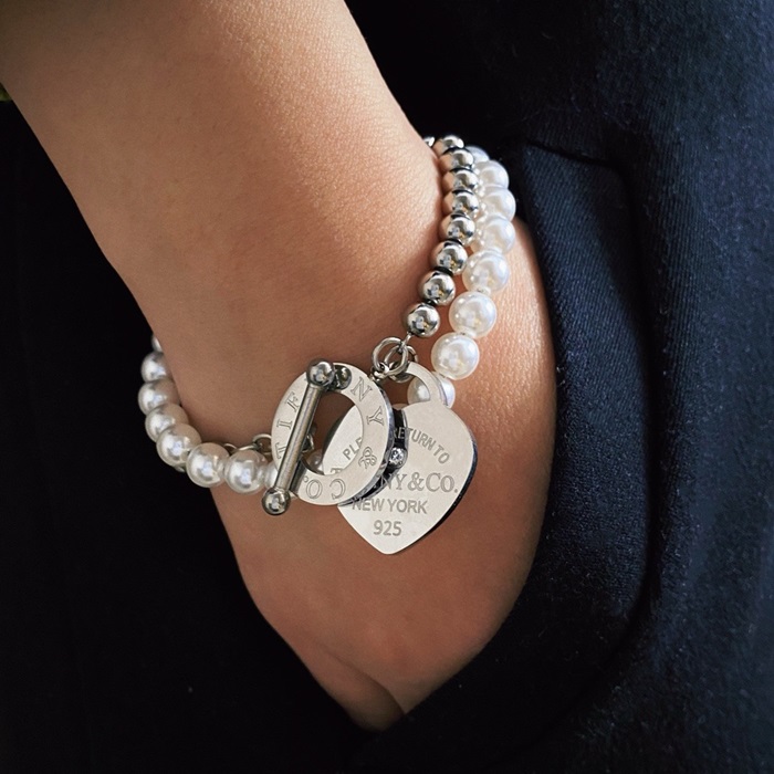 ティファニーレディースゴールドブレスレットc1654