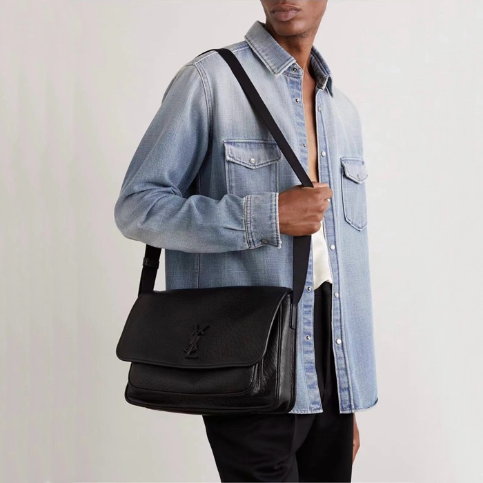 サンローランメンズブラックニキバッグb923