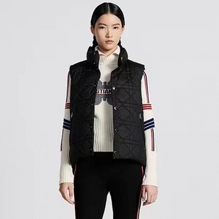 ディオールレディースブラックベストc232