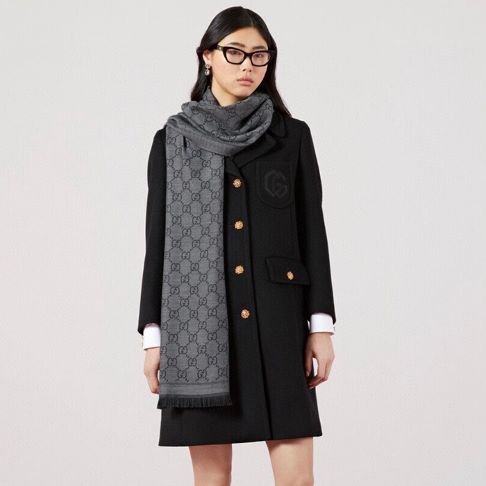 グッチレディースブラックニットc1723