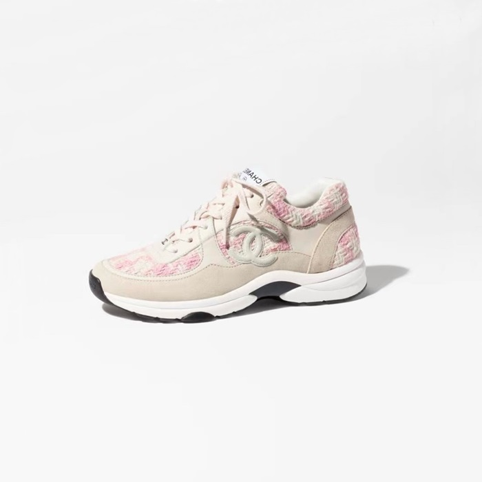 シャネルレディースピンクスニーカーs102