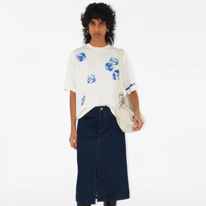 バーバリーユニセックスアイボリークルーネック半袖Tシャツc264