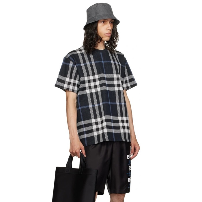 バーバリーメンズネイビー半袖Tシャツc273
