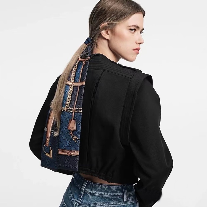 ルイヴィトンレディースネイビーc1821