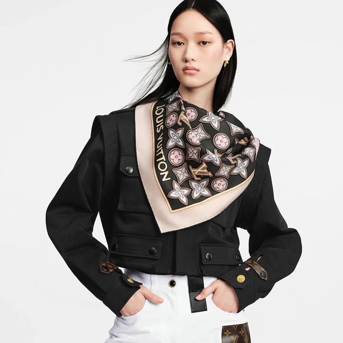 ルイヴィトンレディースブラックニットc1829