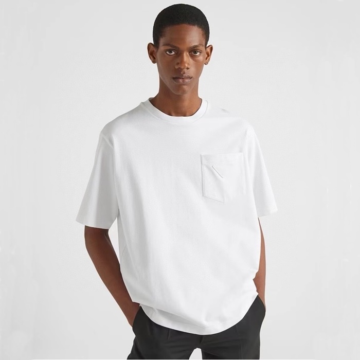 プラダメンズクルーネックホワイト半袖Tシャツc247