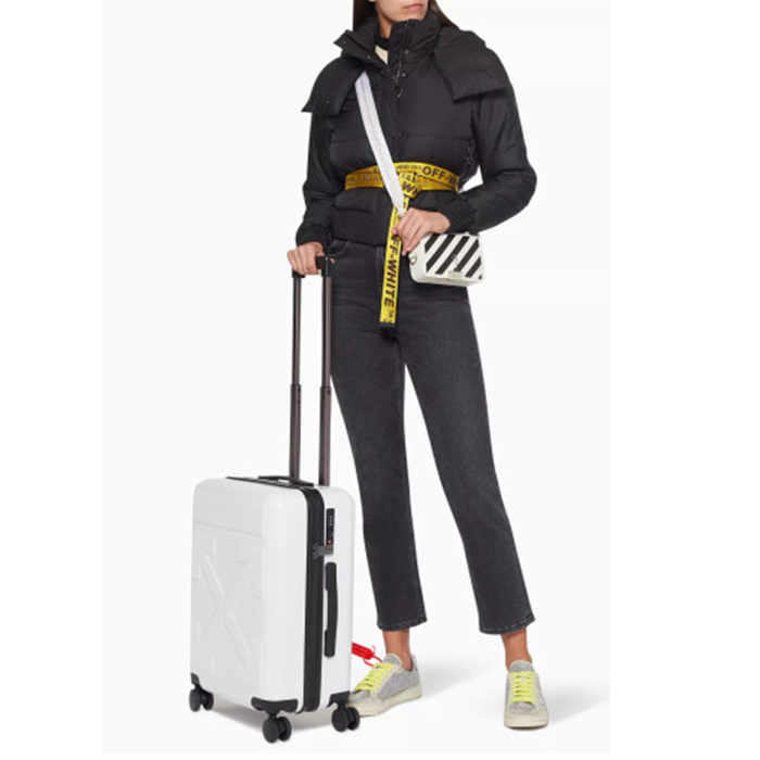 オフホワイトホワイトキャリーバッグc137