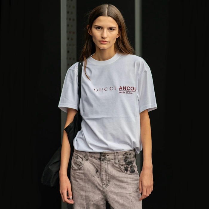 グッチユニセックスホワイト半袖Tシャツc317