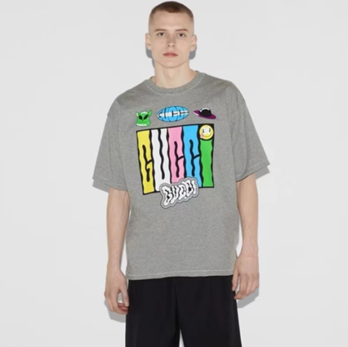 グッチメンズグレー半袖Tシャツc344