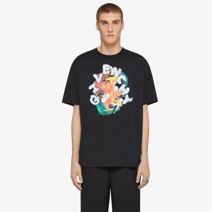 ジバンシィメンズブラック半袖Tシャツc295