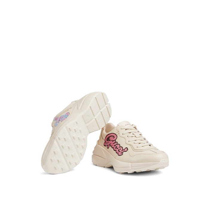 グッチユニセックスアイボリーs126