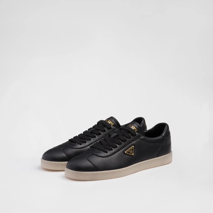 プラダメンズブラックスニーカーs130