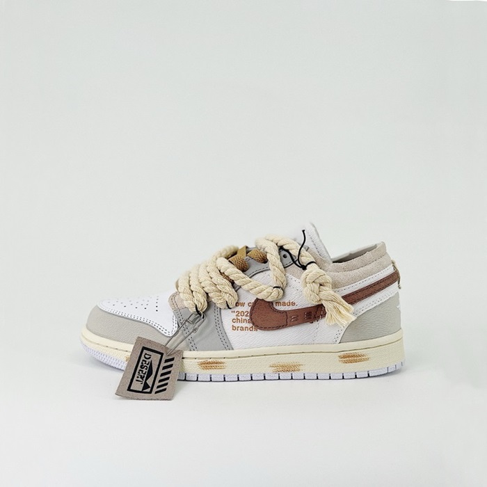 ナイキユニセックスグレースニーカーs185