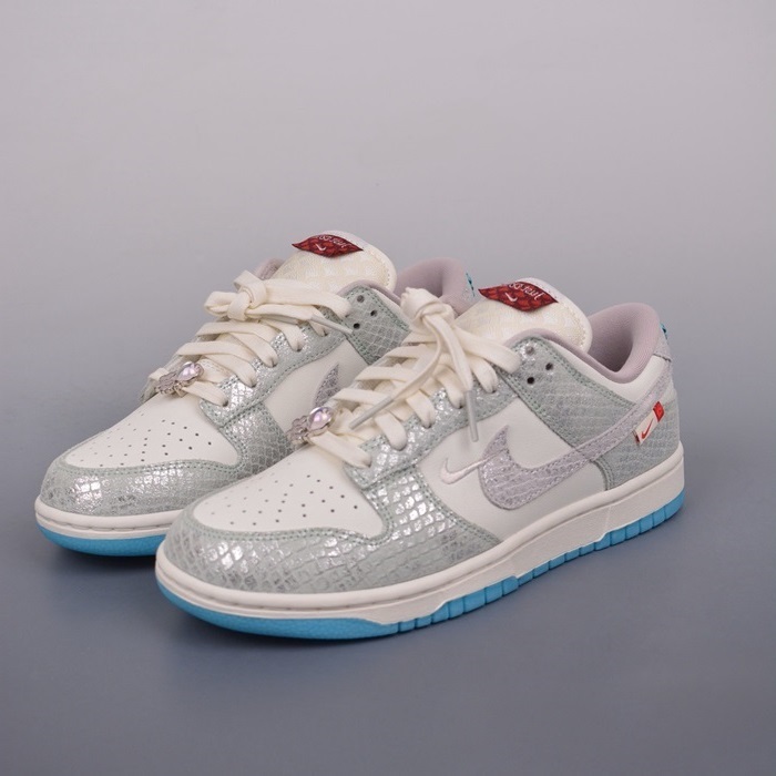 ナイキユニセックスグレースニーカーs198