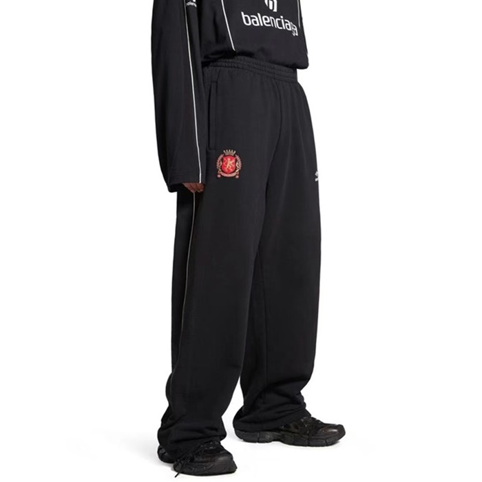 バレンシアガメンズカジュアルブラックパンツc213