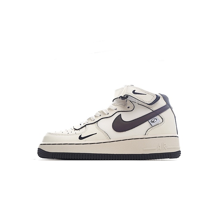 ナイキユニセックスホワイトハイトップスニーカー1s250